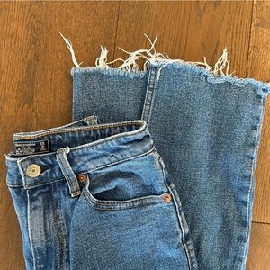 Abercrombie Straight Jeans!